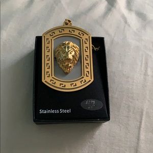 NWT & Box never worn lion head Pendant necklace